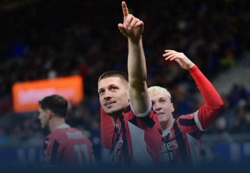 意杯-米兰3-0总比分4-1国米进意杯决赛 约维奇双响